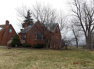 17 Tudor Rd, Cheektowaga, NY 14215