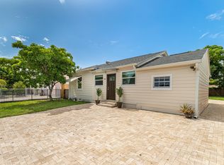 942 Sunset Rd, West Palm Beach, FL 33401