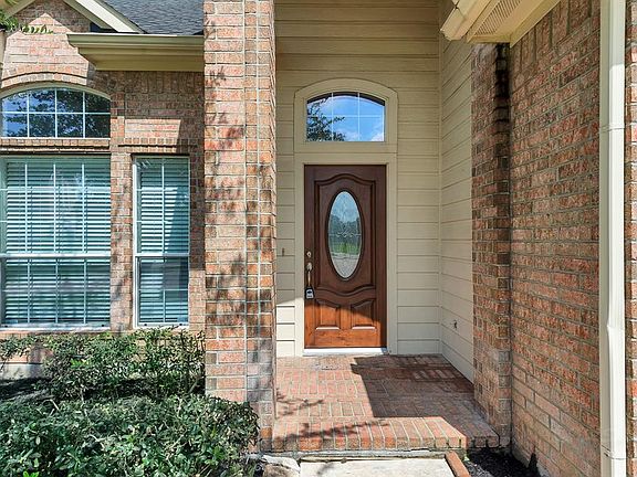 3rd image of 21515 Round Creek Ct