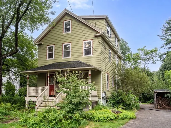 56 Howland St, Needham, MA 02492