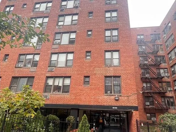 83-30 Vietor Avenue #306, Elmhurst, NY 11373