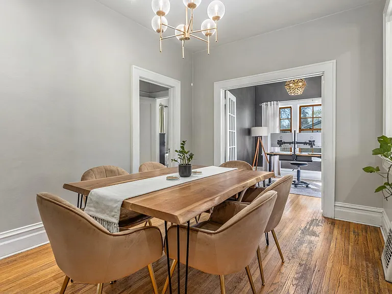 2323 W Regan Ave — Photo 6