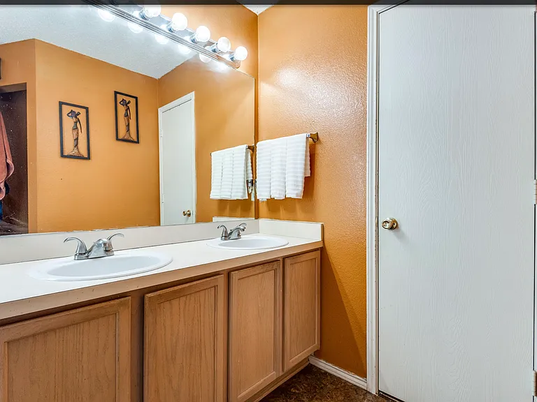 212 Prentice Dr — Photo 18
