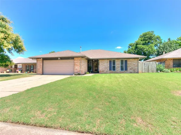 105 Sequoia Park Dr, Yukon, OK 73099