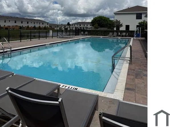 493 NE 15th St, Florida City, FL 33034