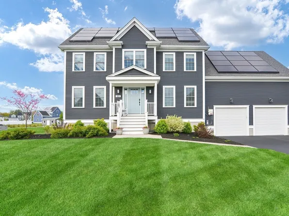 55 Saveena Dr, Attleboro, MA 02703