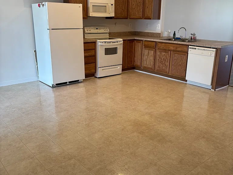 107 Heartwood Dr — Photo 17
