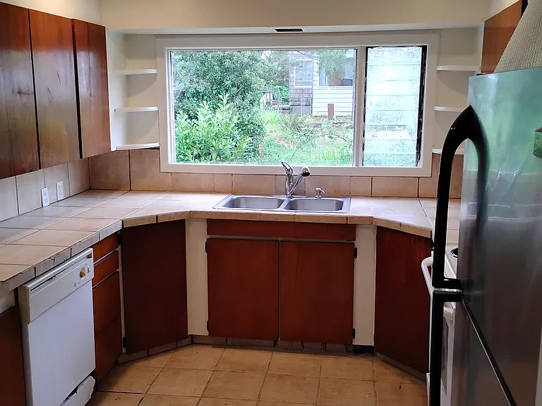 3813 S Coast Hwy — Photo 7