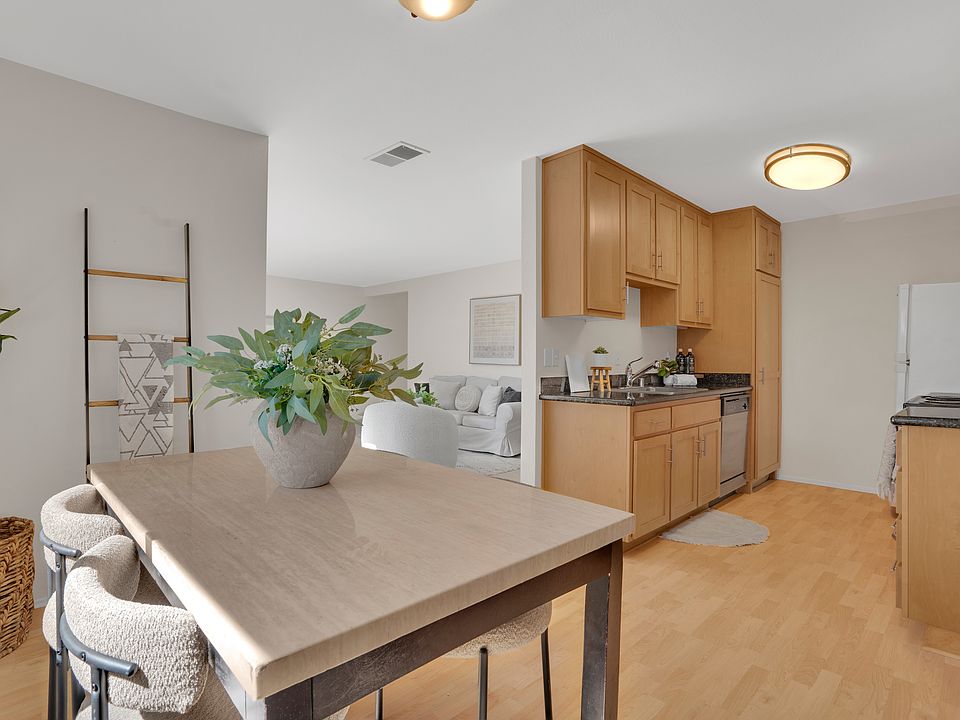 1st image of 900 Cambridge Dr Unit 184