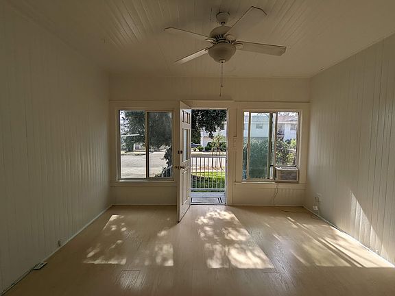 2nd image of 220 N Vermont Ave