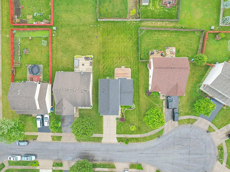 522 Farm Hill Ct — Photo 59