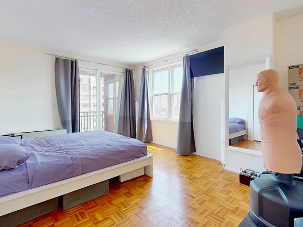 60 Oceana Drive West image 17 of 39