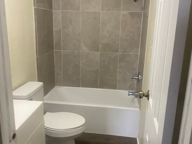 128 Loma Linda Ln — Photo 18