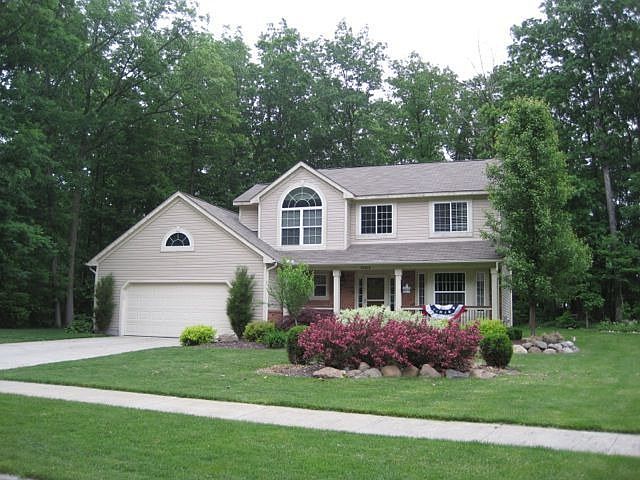 1st image of 10420 Valley Creek Dr