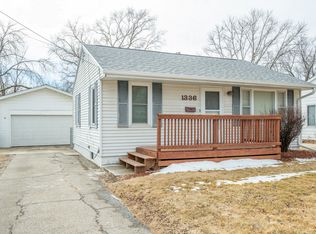 1336 Johnson St, Des Moines, IA 50315