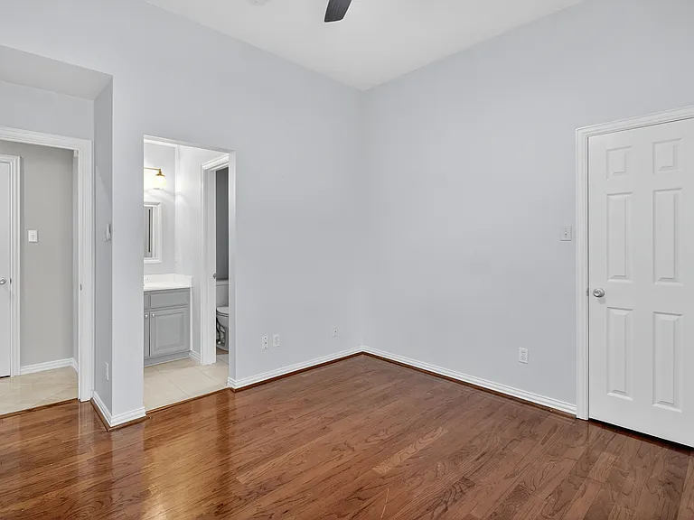 1604 Wagon Wheel Dr — Photo 2