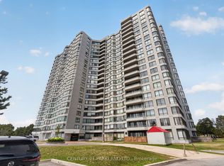 330 Alton Towers Cir PENTHOUSE 206, Toronto, ON M1V5H3