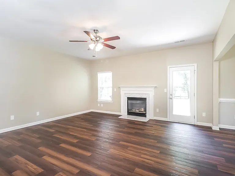 2640 Hartley Hills Dr — Photo 4
