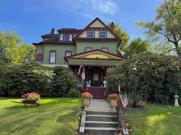 315 W 1st St, Oil City, PA 16301