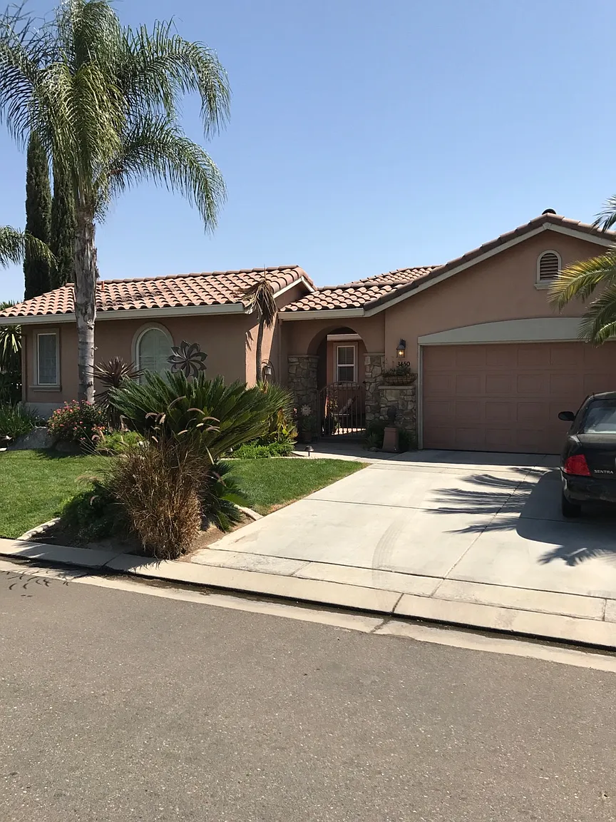 3450 Outrigger Ave photo 1
