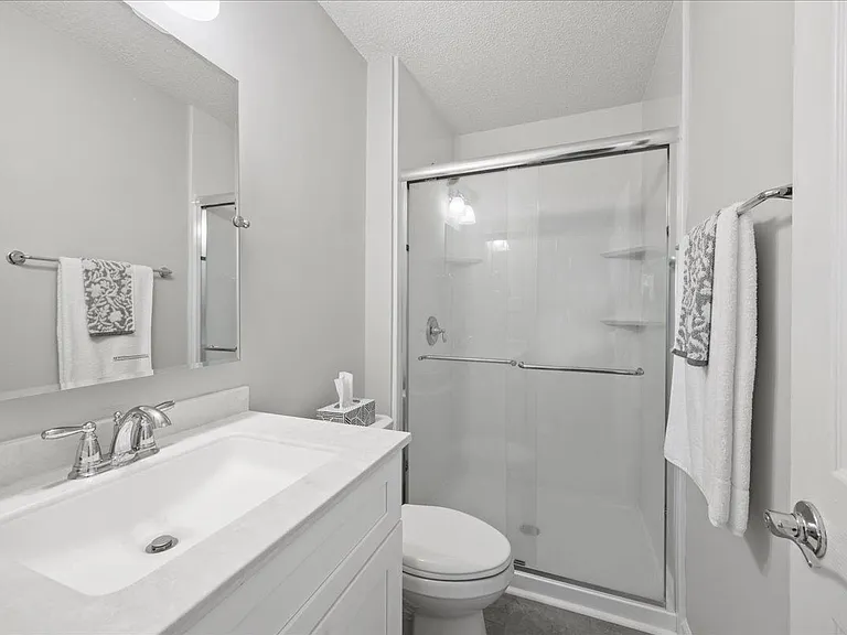 1932 Stroll Cir — Photo 10