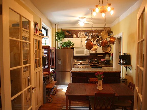 3rd image of 267 W 89th St APT 4D