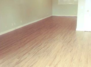 20216 Roscoe Blvd UNIT 2, Winnetka, CA 91306