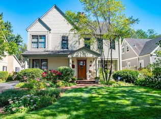 4089 Garden Ave, Western Springs, IL 60558