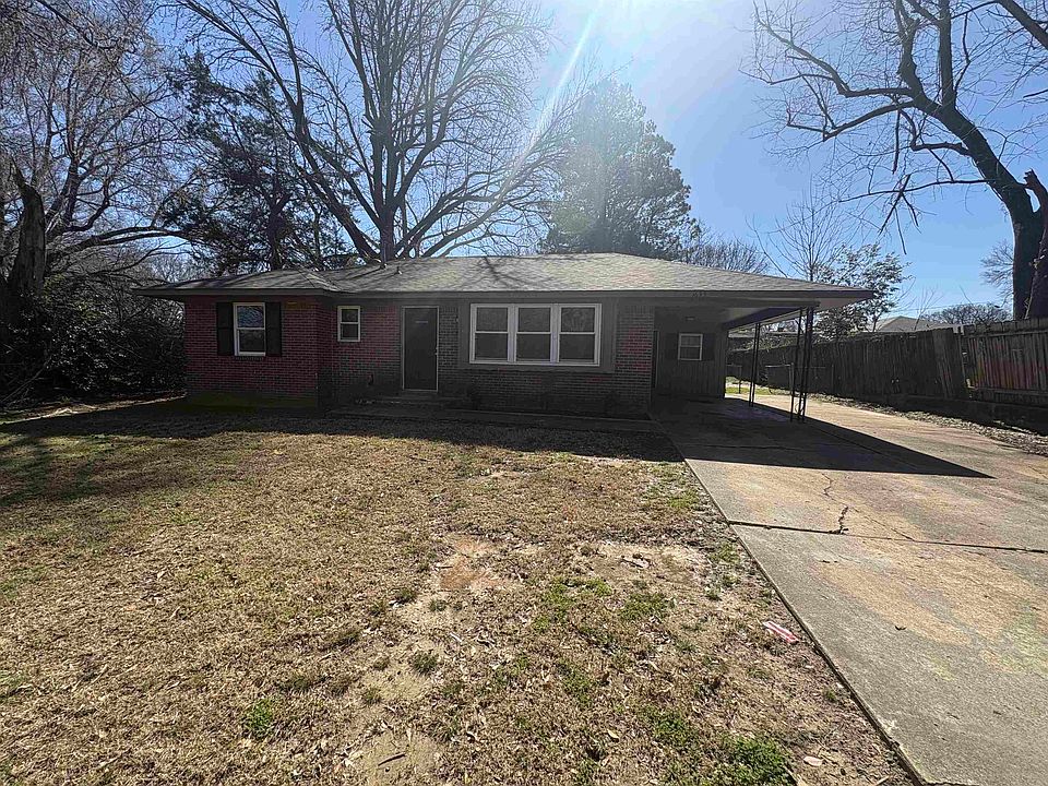 1st image of 1633 Puryear Rd