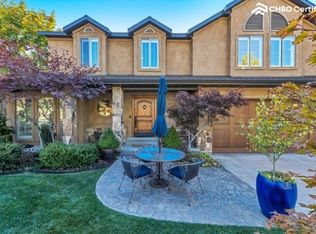 11760 S Hidden Brook Blvd, Sandy, UT 84092