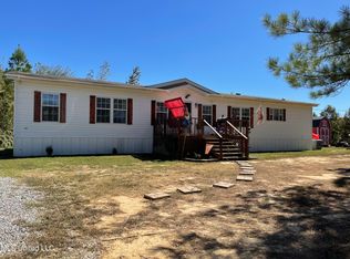 283 S Ricks Rd, Coldwater, MS 38618
