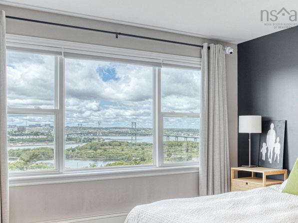 223 Nadia Dr, Halifax, NS B3A 0B1