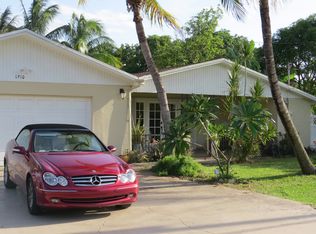 1910 Carambola Rd, Lake Clarke Shores, FL 33406