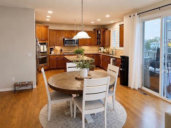 3rd image of 10901 Ashurst Way