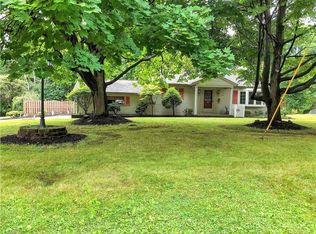 1915 Wendy Ln, Poland, OH