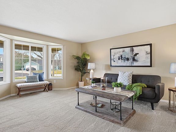 3rd image of 4505 S Dayton Ct
