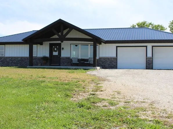 6890 SE Rogers Rd, Cameron, MO 64429