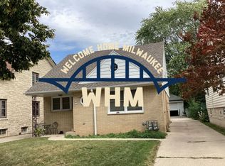 122 S 80th St, Milwaukee, WI 53214