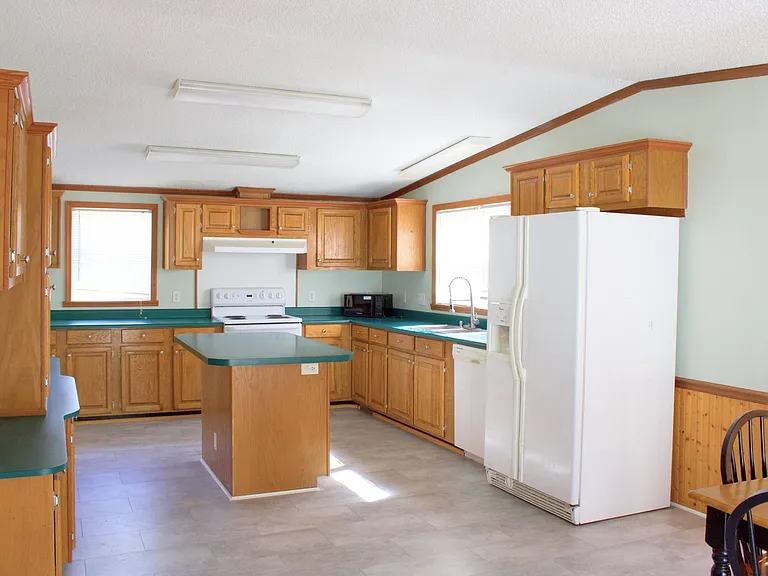 116 Livingston Rd — Photo 11