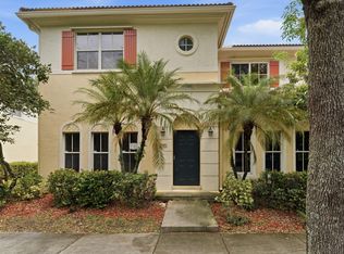 2465 SW 99th Way, Hollywood, FL 33025