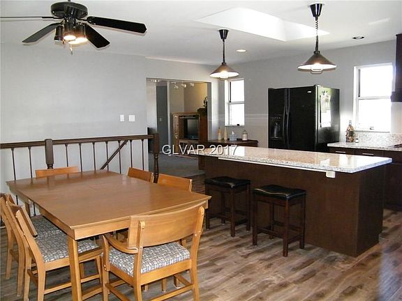 2nd image of 990 Park Ave
