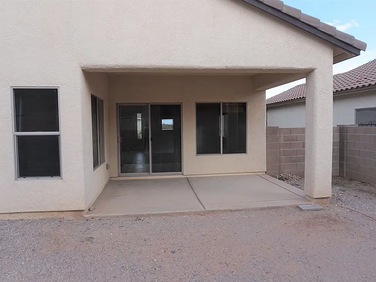 1098 Paso Robles Ave — Photo 12