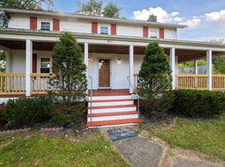 260 S Dexter St, Pinckney, MI 48169