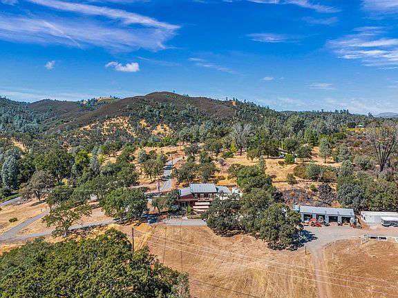 2nd image of 500 Old Long Valley Road