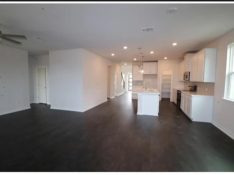 324 Terminus Trl — Photo 9