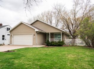 2220 Glendale Ave, Green Bay, WI 54313