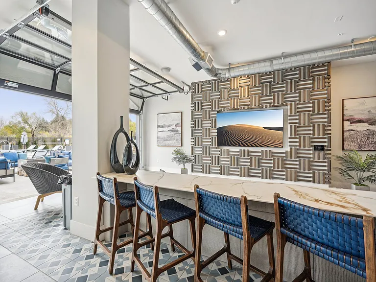 The Quarry Luxury Apartments — Photo 28
