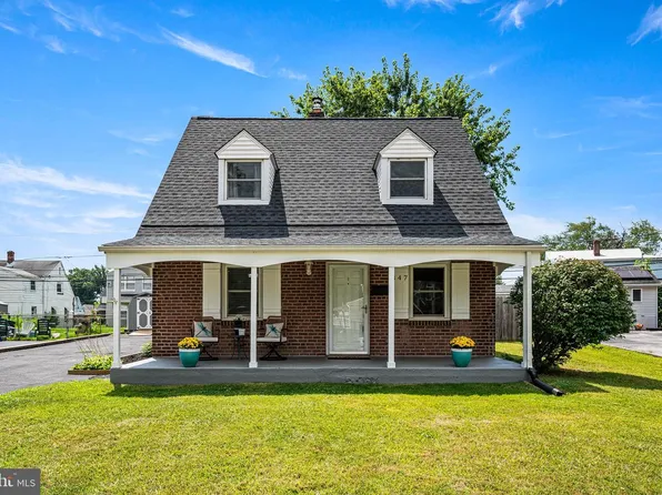 847 Wyndom Ter, Secane, PA 19018