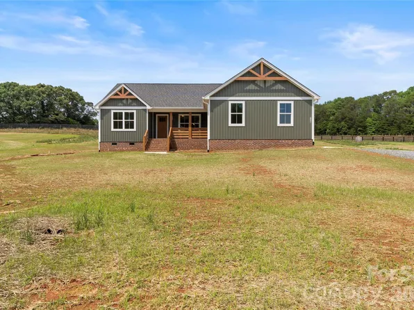 713 Alf Hoover Rd, Lincolnton, NC 28092