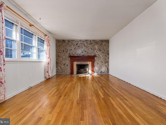 4th image of 108 Aronimink Dr